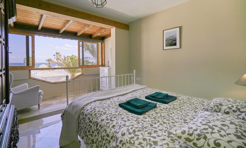 Villa Palmeras Beach Puerto Del Carmen Puerto del Carmen  Buitenkant foto