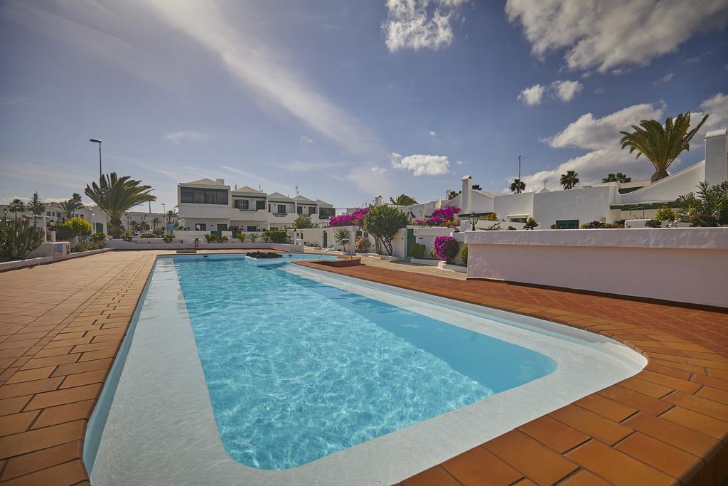 Villa Palmeras Beach Puerto Del Carmen Puerto del Carmen  Buitenkant foto